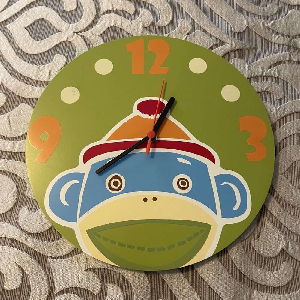 Monkeez Sock Monkey Nursery Child Bedroom Wall Clock Lime Green Blue EUC